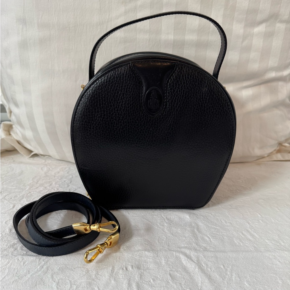 Vintage Mark Cross Black bucket handbag with strap